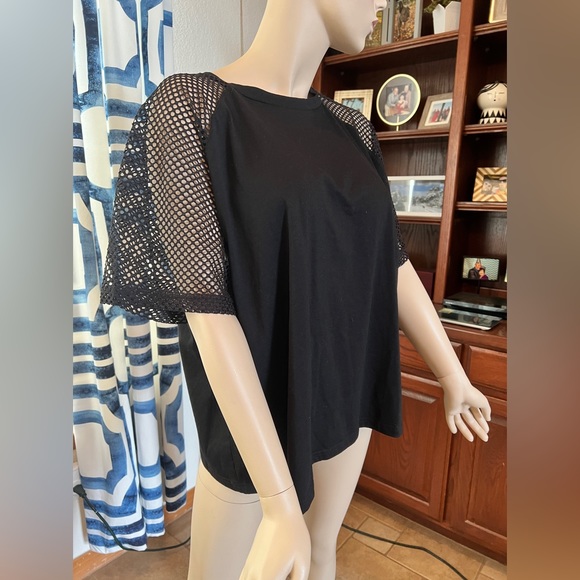 Mesh Sleeve Black Tee Size 2X - Picture 3 of 8